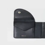 Hender Scheme Coin Wallet Open